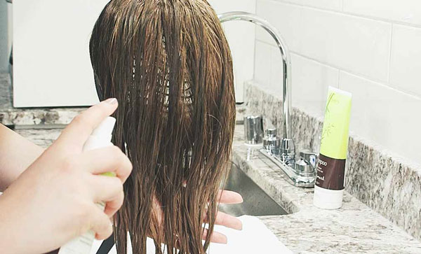wash hair