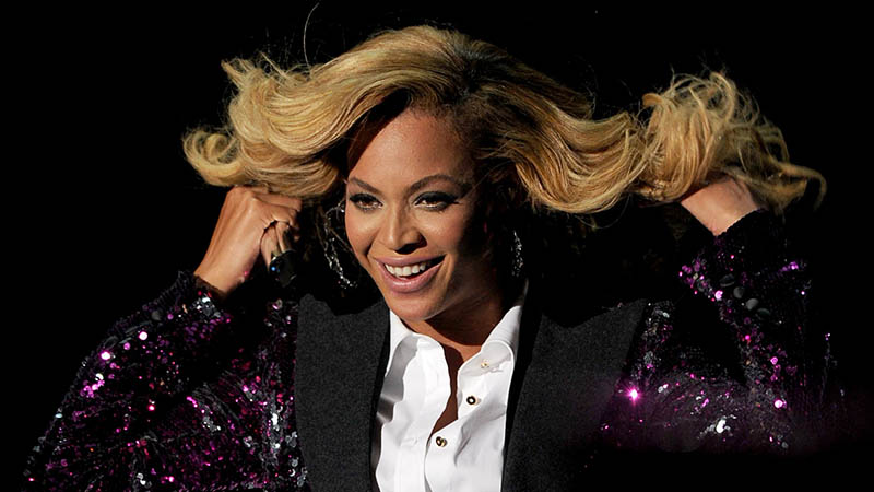 beyonce blonde hair